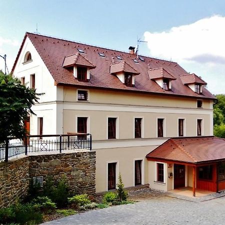 Pension Mlyn Stare Mitrovice Sedlec-Prcice Exterior photo