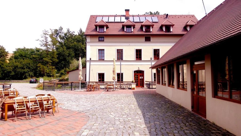 Pension Mlyn Stare Mitrovice Sedlec-Prcice Exterior photo
